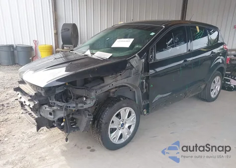 2013 Ford Escape S z USA, uszkodzony, nr VIN 1FMCU0F79DUB77422